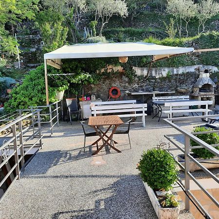 Apartments And Rooms Roberto B. Valun Εξωτερικό φωτογραφία