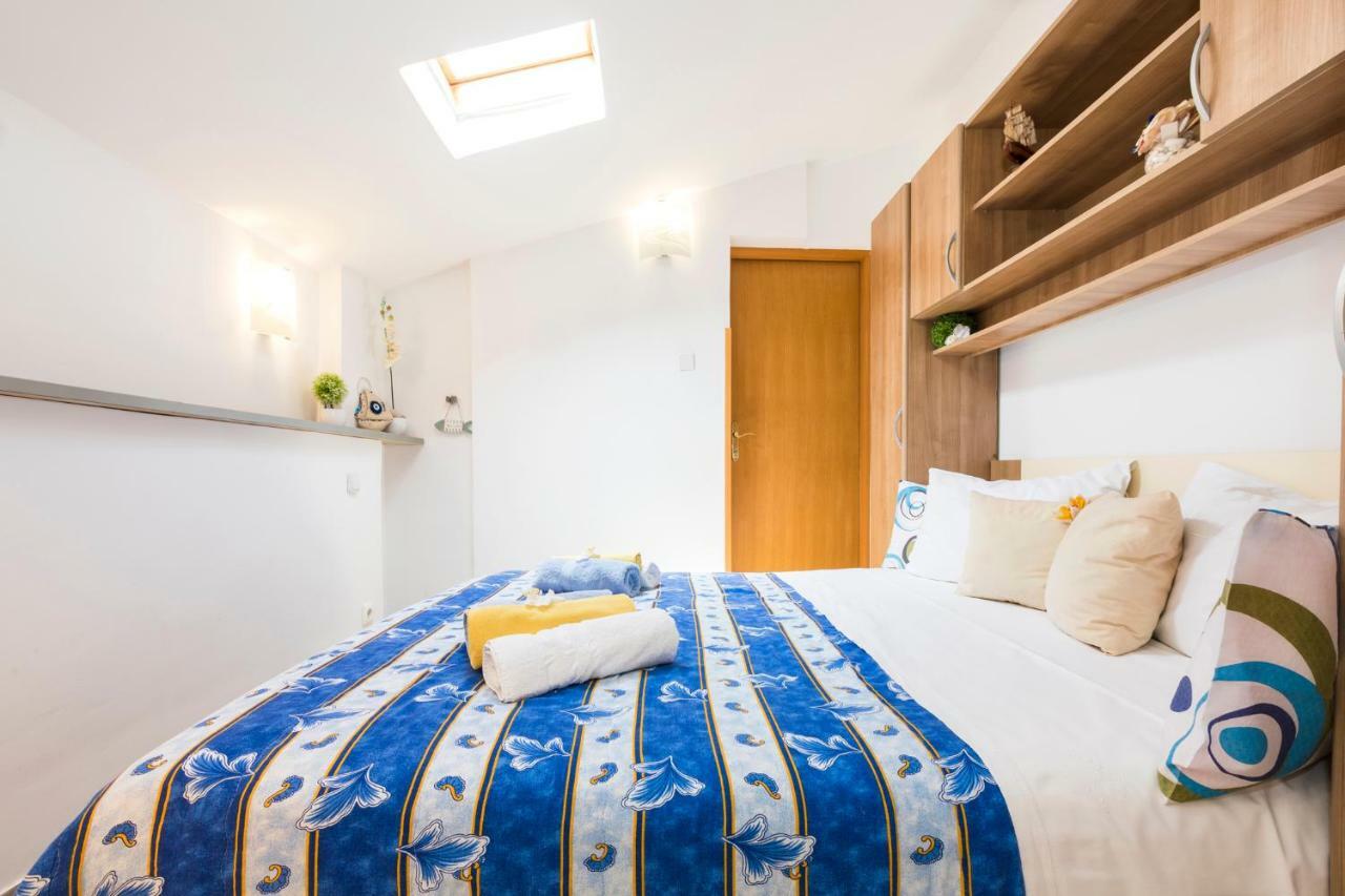 Apartments And Rooms Roberto B. Valun Εξωτερικό φωτογραφία